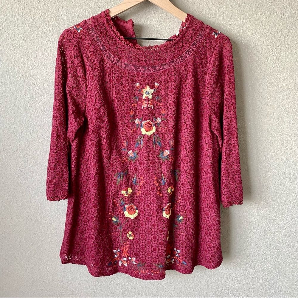 Umgee Floral Lace Embroidered Top G5